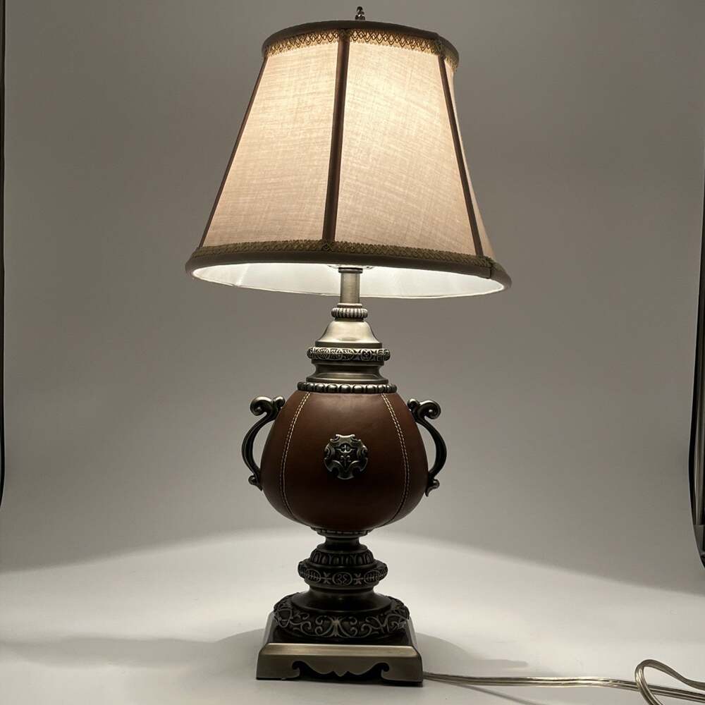 ANTIQUE NICKEL LOOK METAL & LEATHER HIGH QUALITY HEAVY TABLE LAMP